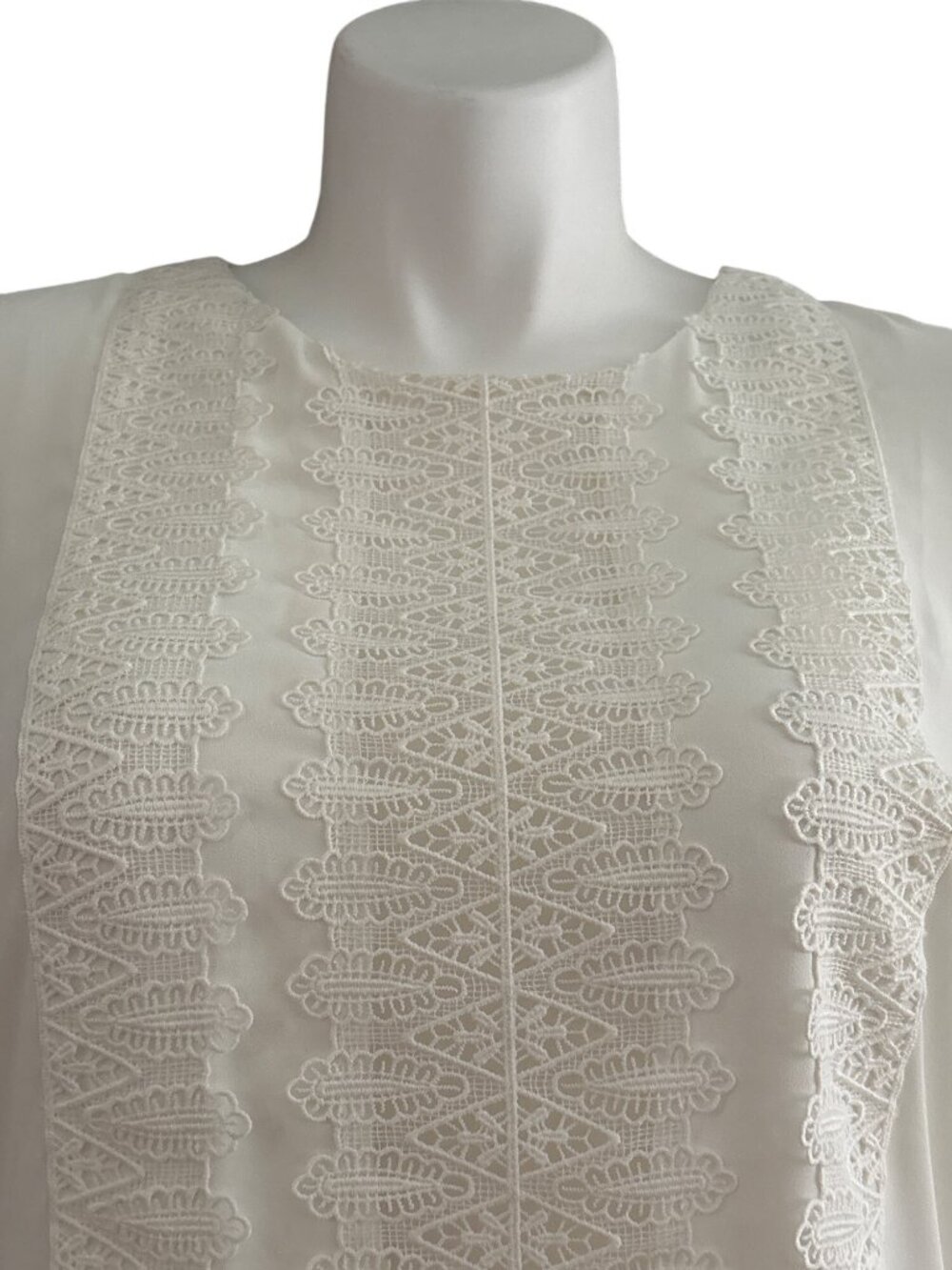 White House Black Market NWT $99 Women's Ecru Lace Trim Blouse Jewel Neck Size L - Picture 4 of 12